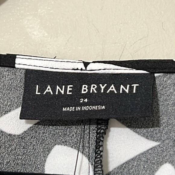 LANE BRYANT womens plus size 24 classic v-neck long sleeve top black and white - Picture 9 of 16